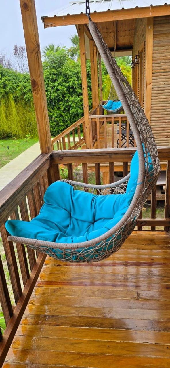 Bed and Breakfast Tuquil-Ha Ladyville Exterior foto